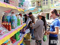 Siêu thị coopmart Thanh Hà tổ chức bán hàng bình ổn giá phục vụ dân sau tết